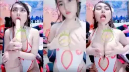 Cewek Cantik Lagi Horny Banget Ngewe Pake Dildo Gede Sampai Puas