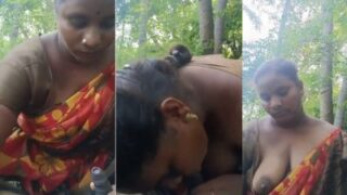 Cewek Tamil Desi Hisap Kontol Orang India Di Tengah Hutan, Lihat Aja Betapa Liar Dan Panasnya