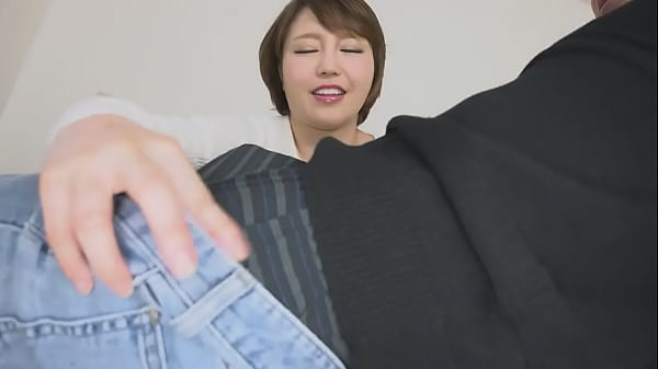 Mama Genit Buka Celana, Pamer Memek Goda Temen Sekelas Anaknya, Main Sama Futaba Mio, Part 1