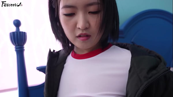 Korea – Cewek Montok Berperan Jadi Pacar Seksi Pake Stoking Hitam